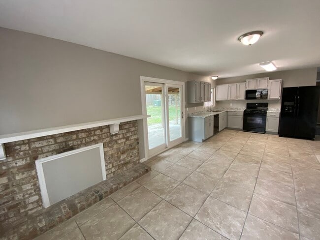 Photo - 6311 Marrogot Run