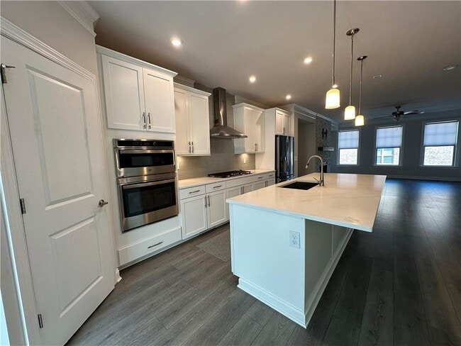 Photo - 1393 Harris Way S