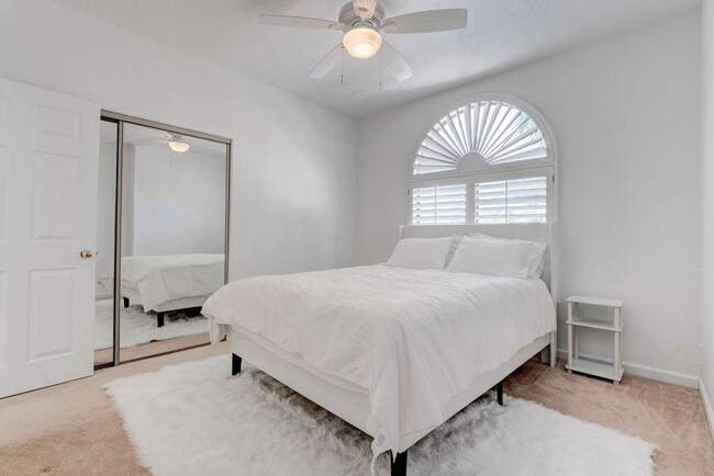 Photo - 3238 Brookfield Dr