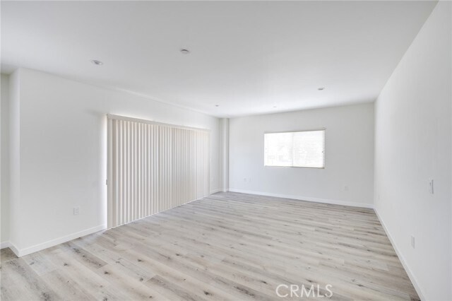 Photo - 14526 Hartland St Unidad 308