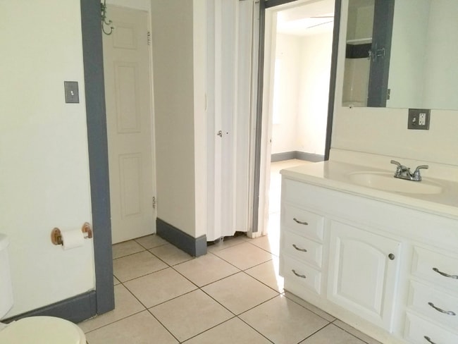 Photo - 331 51st St Ct W