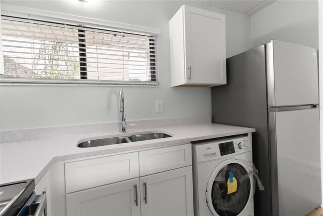 Photo - 1108 Bartow Rd Unit 100