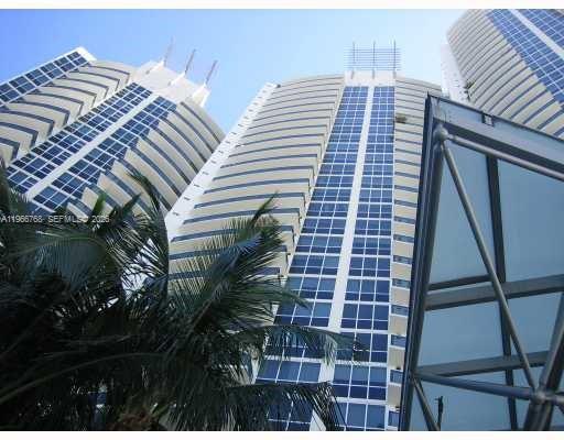 Building Photo - 400 Alton Rd Unit 905