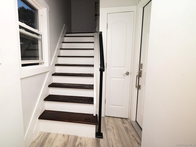 Photo - 47 Wood St Unit 2nd floor
