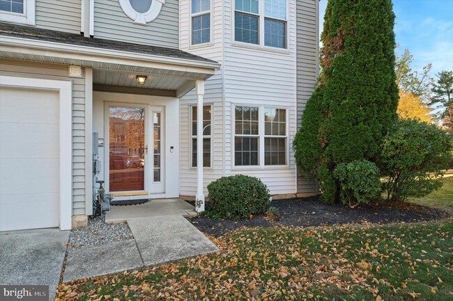 Photo - 703 Evergreen Ct Townhome