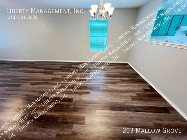 Photo - 203 Mallow Grove