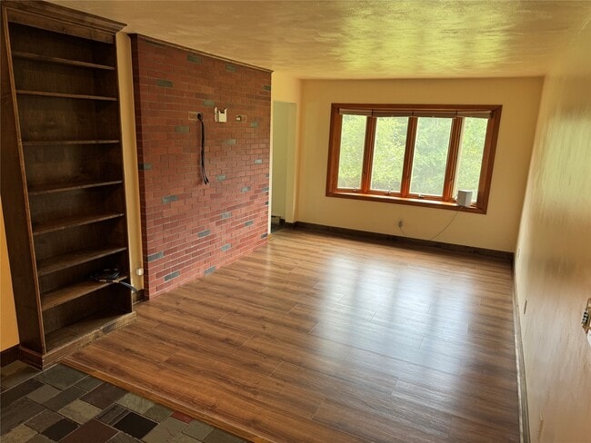 Photo - 11 Maiden Ln