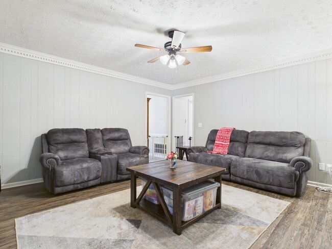 Photo - 1332 Autumnridge Dr