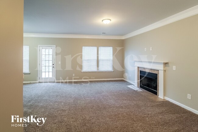 Photo - 878 Ivydale Ln SW