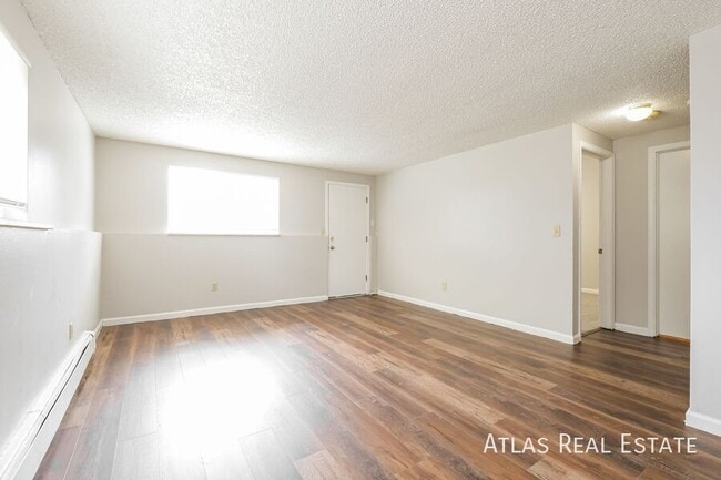 Photo - 8224 Ames Way