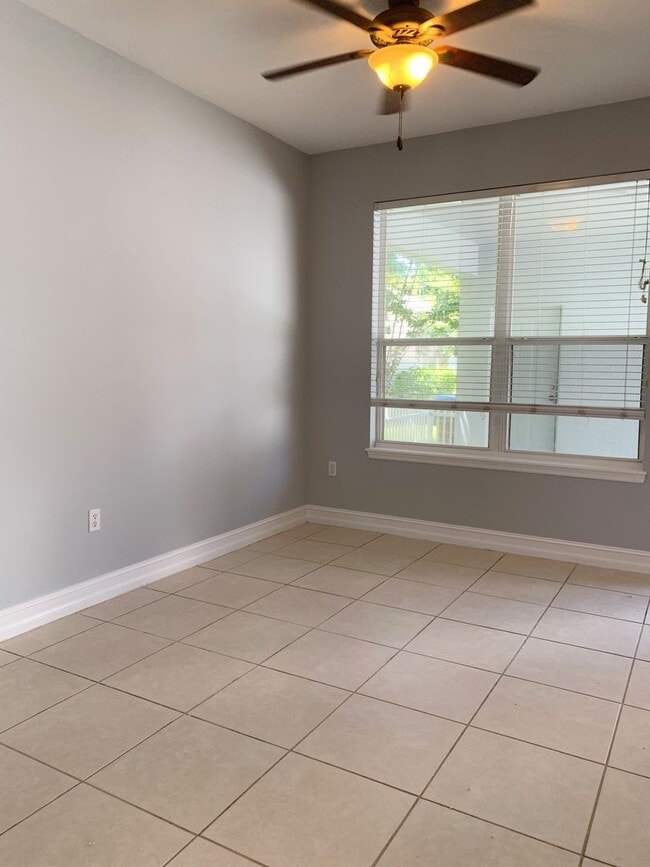 Photo - Nice 3/2.5 Single Family Home