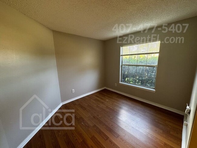 Photo - 3958 Victoria Landing Dr N