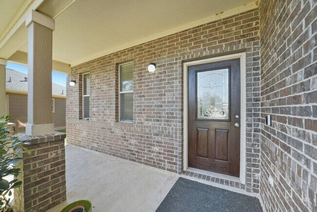 Photo - 18607 Shavano Ct