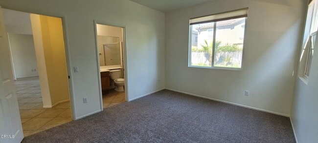 Photo - Gated Tesoro Community in Oxnard - 5 bdrm, 4.5 bath Home - $4200
