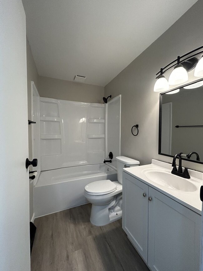 Photo - 816 Oak St Unit Apt #3