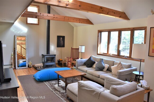 Photo - 219 Cherry Hill Rd