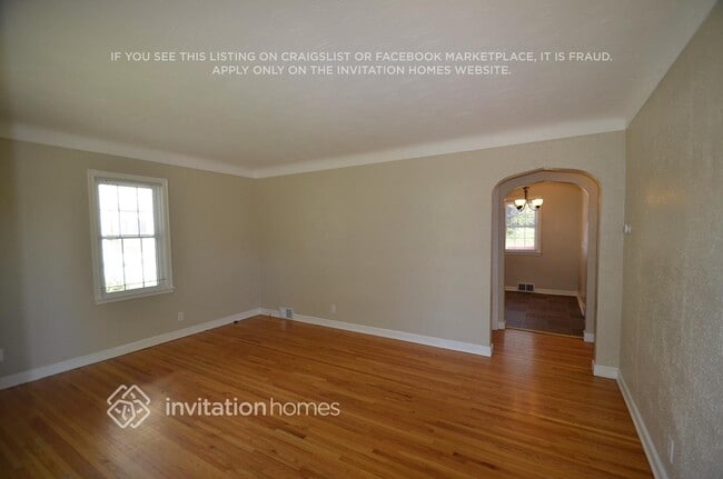 Photo - 2150 Nokomis Ave