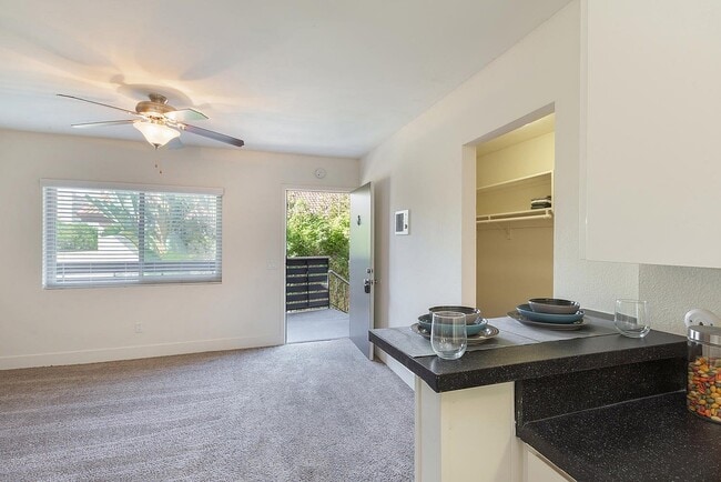 Elan Beachlofts