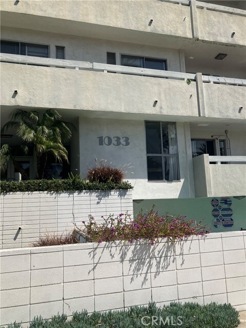 Building Photo - 1033 3rd St Unit 105 Rental