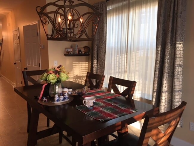 Photo - 322 Weeping Willow Way