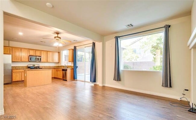 Photo - 6044 Fair Valley St