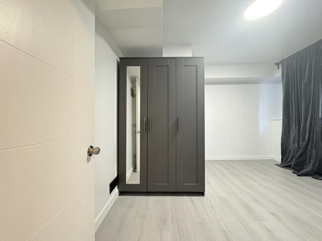 Photo - 3 bedroom in Vancouver BC V5R 3R5