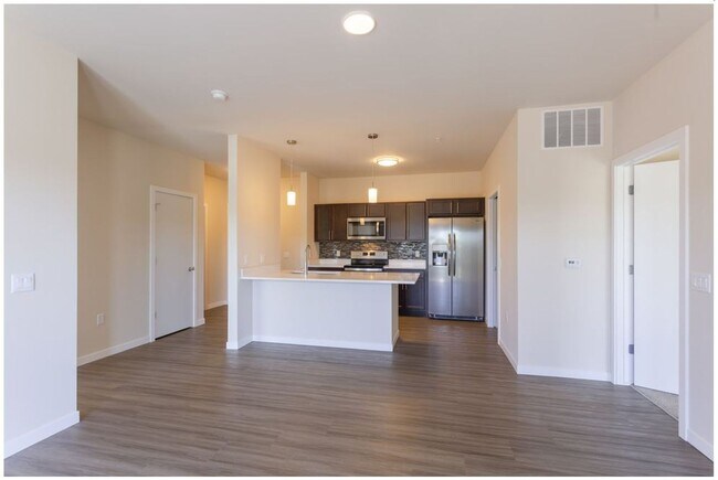 Photo - Luxe Apartments