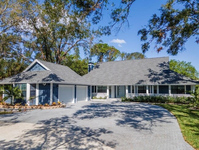 Photo - 4202 Deepwater Ln