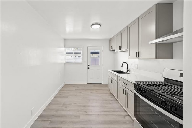 Photo - 870 S Philadelphia St Unit 870-B S Philadelphia St Anaheim, CA 92805