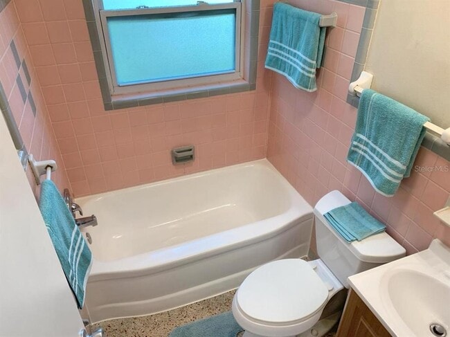 Photo - 1247 22nd Ave S