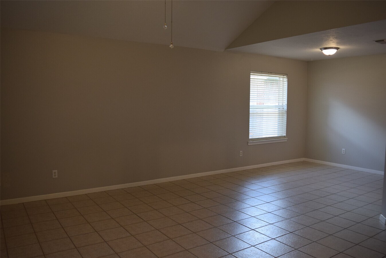 Photo - 18130 Beaverdell Dr