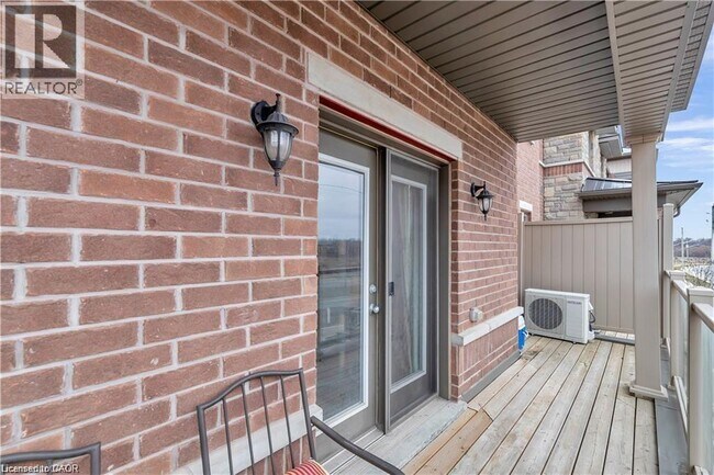 Photo - 1116 Fairway Rd N