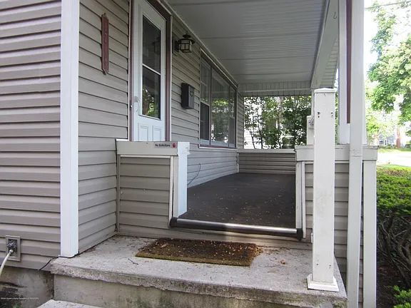 Photo - Charming 2-Bedroom Home in Saint Louis with Cozy 900 Sq Ft Layout!