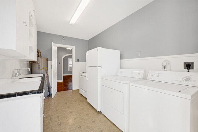 Photo - 4304 Pease St Unit 1