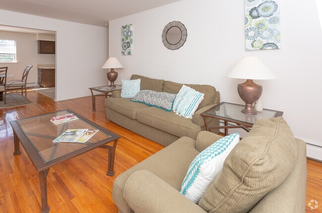 Living Room - Cedar Lane Apartments