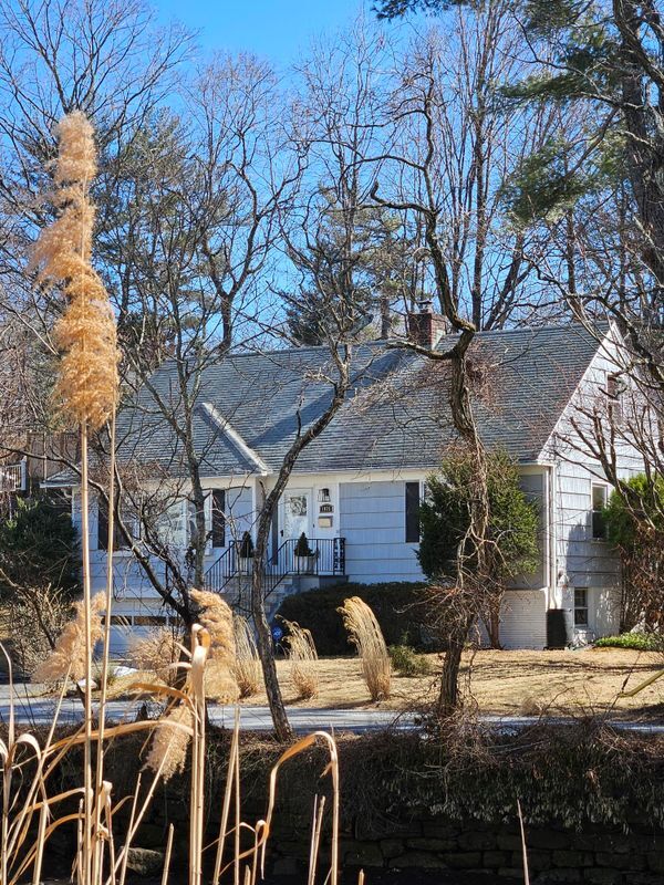 Photo - 1035 Shore Acres Dr House