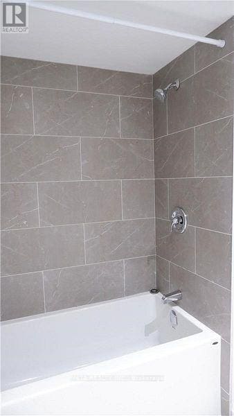 Photo - 101 Greenock Ave