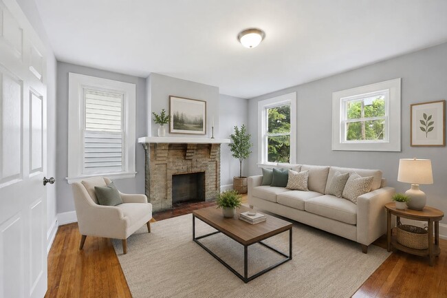 Photo - 1762 Williams Ave