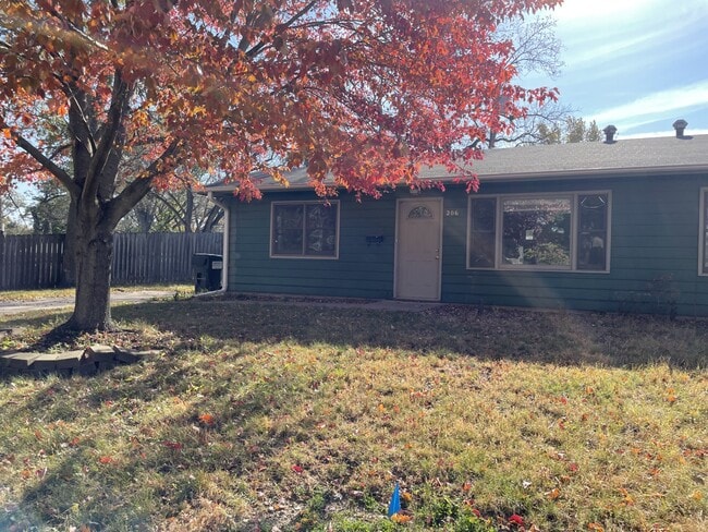 Building Photo - 206 Hickory Dr Unit 206 Hickory Drive