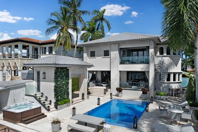 Building Photo - 176 S Hibiscus Dr Rental