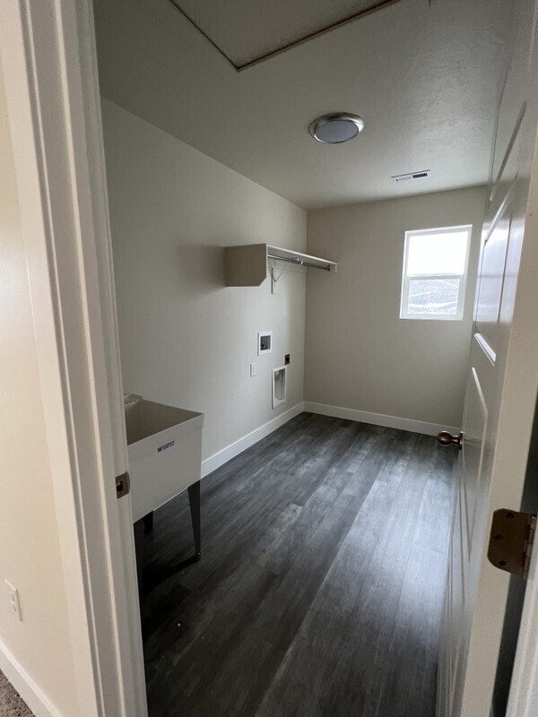 Photo - 1338 W Quailhill Rd