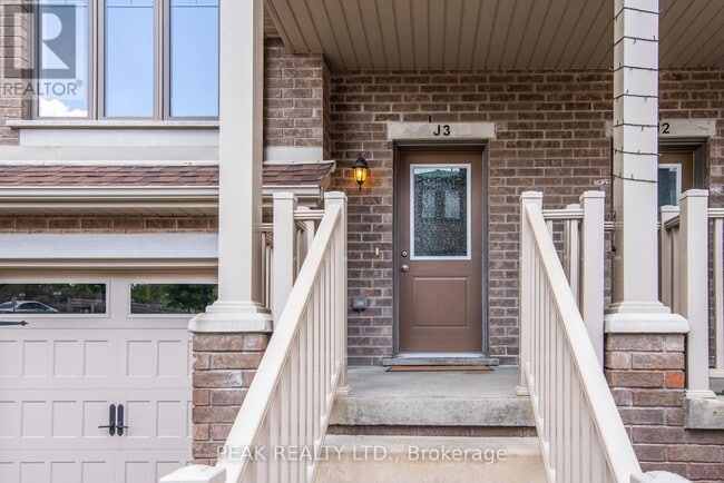 Photo - 70 Willowrun Dr