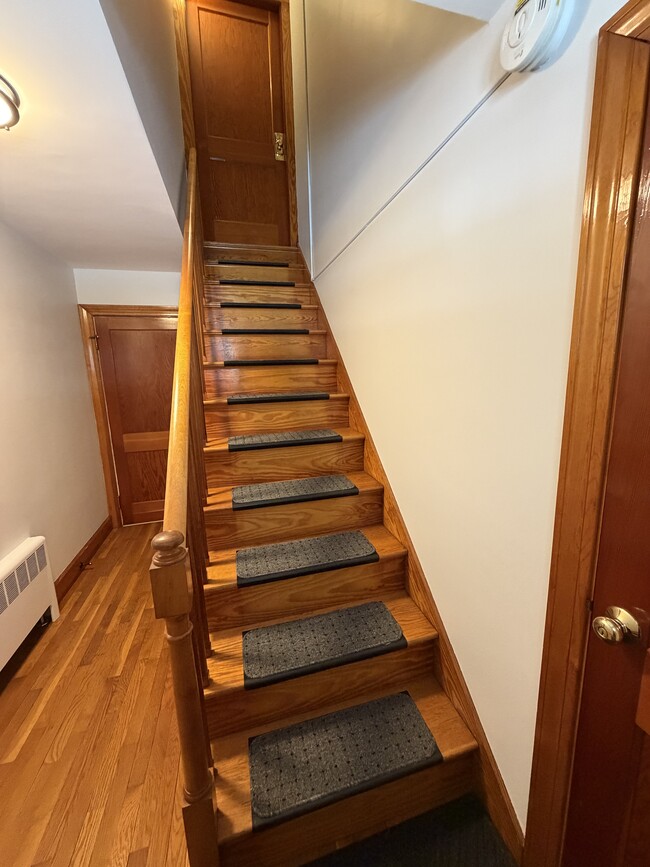 Photo - 964 Wellington Rd