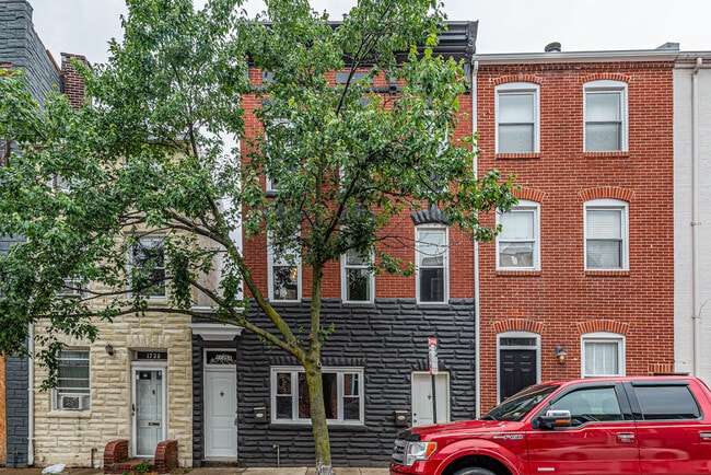 Photo - 1736 Light St Unit A