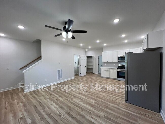 Photo - 1744 Morgantown Rd