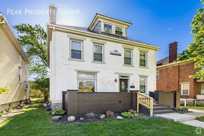 Building Photo - 1638 N 4th St Rental