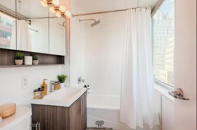 Photo - 4 bedroom in NEW YORK NY 10038 Unit 1002