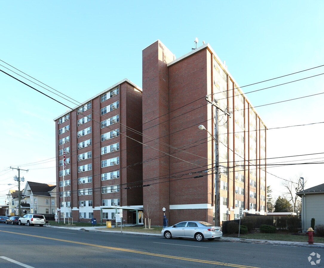 Photo - Meadow Hill Apartments