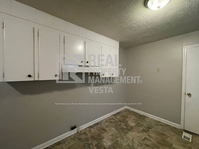 Photo - 106 Hazel Dr