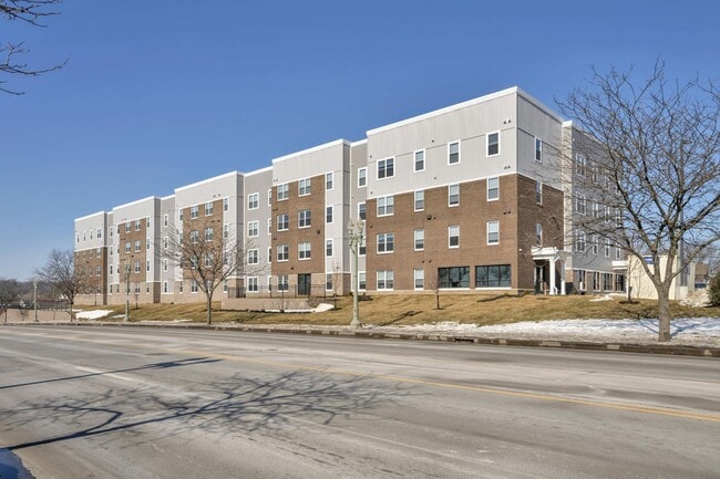 Photo - Newton Family Apartments